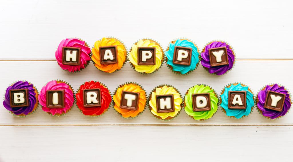 birthday_cupcakes_w1024.jpg