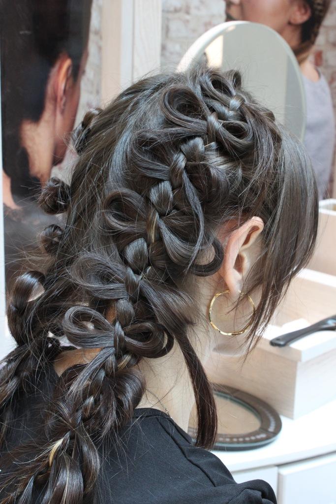 Braids-Hair-styles-of-Asian-Girls-www.pakistan.web.pk-8.jpg