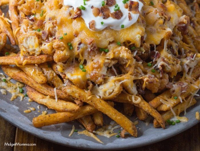 chicken-bacon-ranch-cheese-fries-700x528.jpg