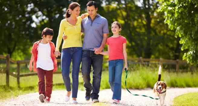 fitness-walking-family.jpg