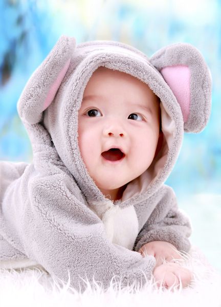 muslim baby mano billi cutie.jpg