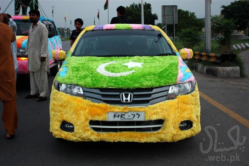 Pakistan_Independence_Day_by_niazali.jpg