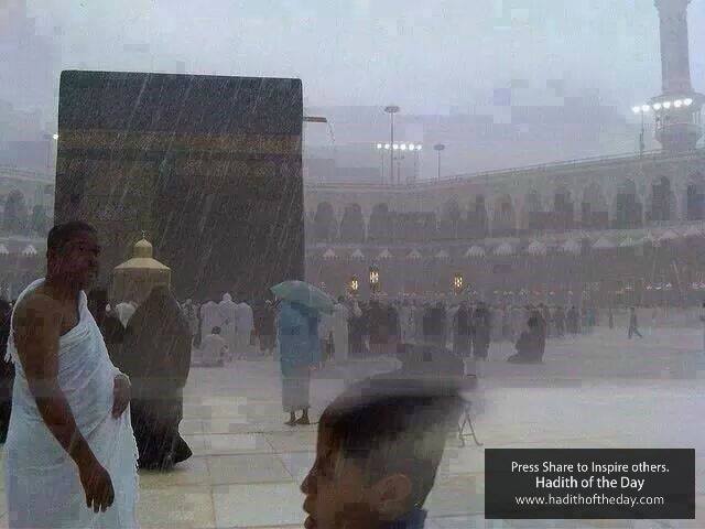 Rain at the Kaaba.jpg